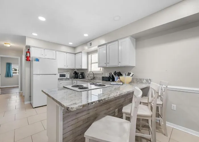 Holiday home Bonhomme Richard East By Youngs Suncoast *