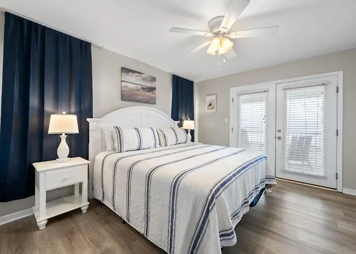 Bonhomme Richard East By Youngs Suncoast Gulf Shores
