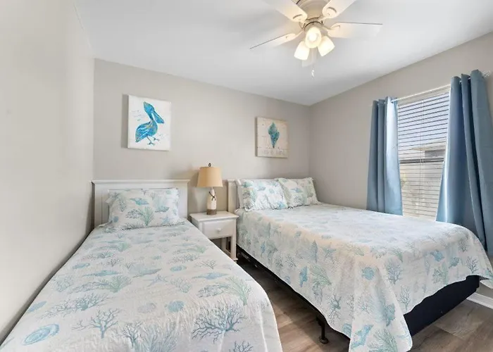 Bonhomme Richard East By Youngs Suncoast Holiday home Gulf Shores